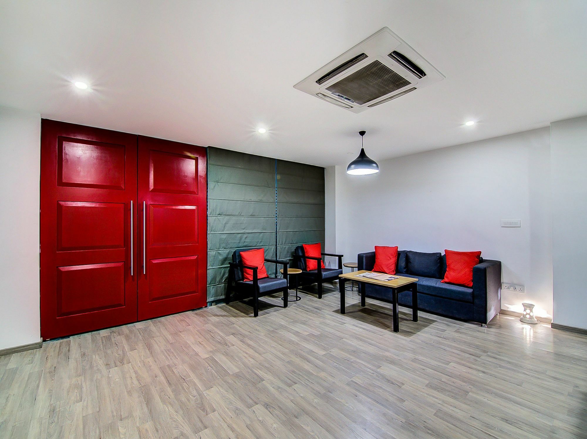 Oyo Townhouse 034 -Halcyon Hitech City Road Hyderabad Eksteriør bilde